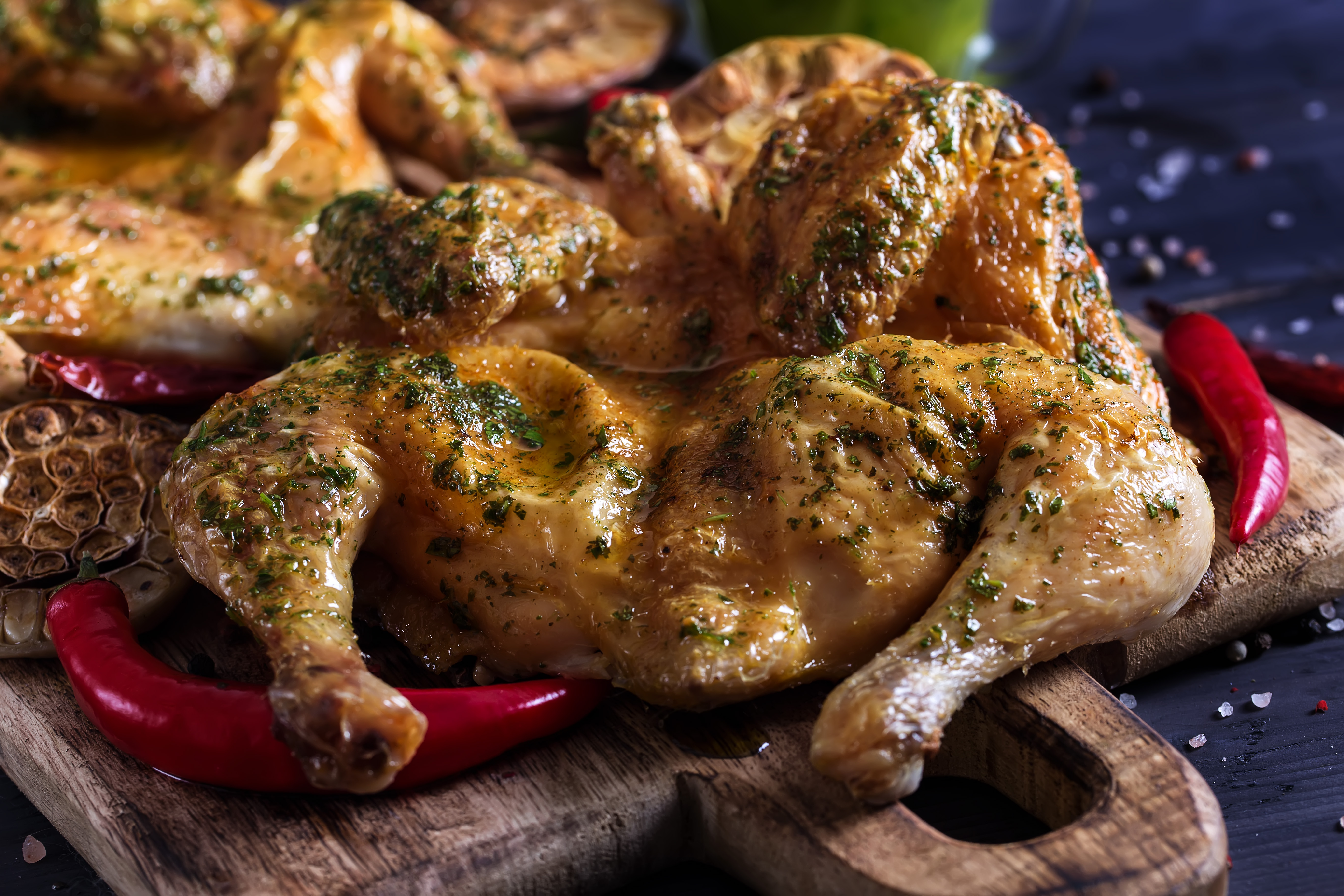 Poulet en crapaudine Cuisine Festive par Danny St Pierre Poulet en crapaudine Cuisine Festive par Danny St Pierre